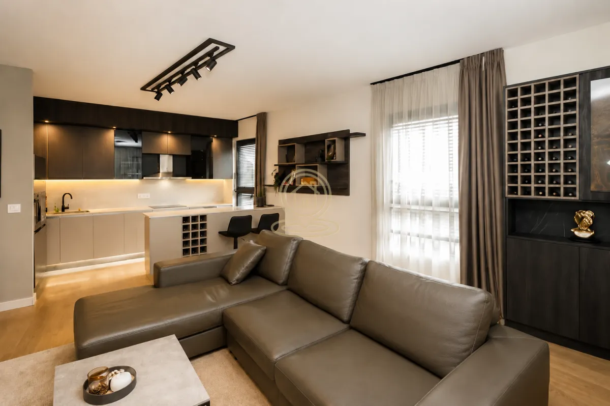 Sale, four bedroom apartment, 144m², Savski Venac, Beograd