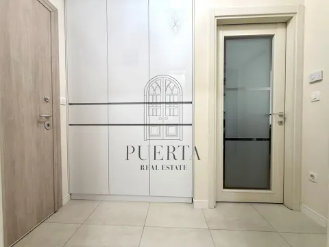 Izdavanje, jednosoban stan, 53m², Central Point, Podgorica - image 15