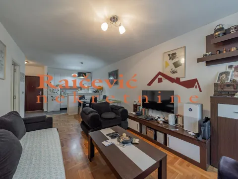 Sale, two bedroom apartment, 50m², Zvezdara Sve Podlokacije, Beograd - image 2