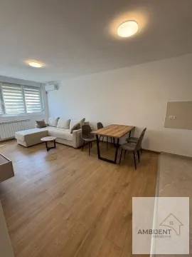 Izdavanje, dvosoban stan, 44m², Centar, Stara Pazova - image 2