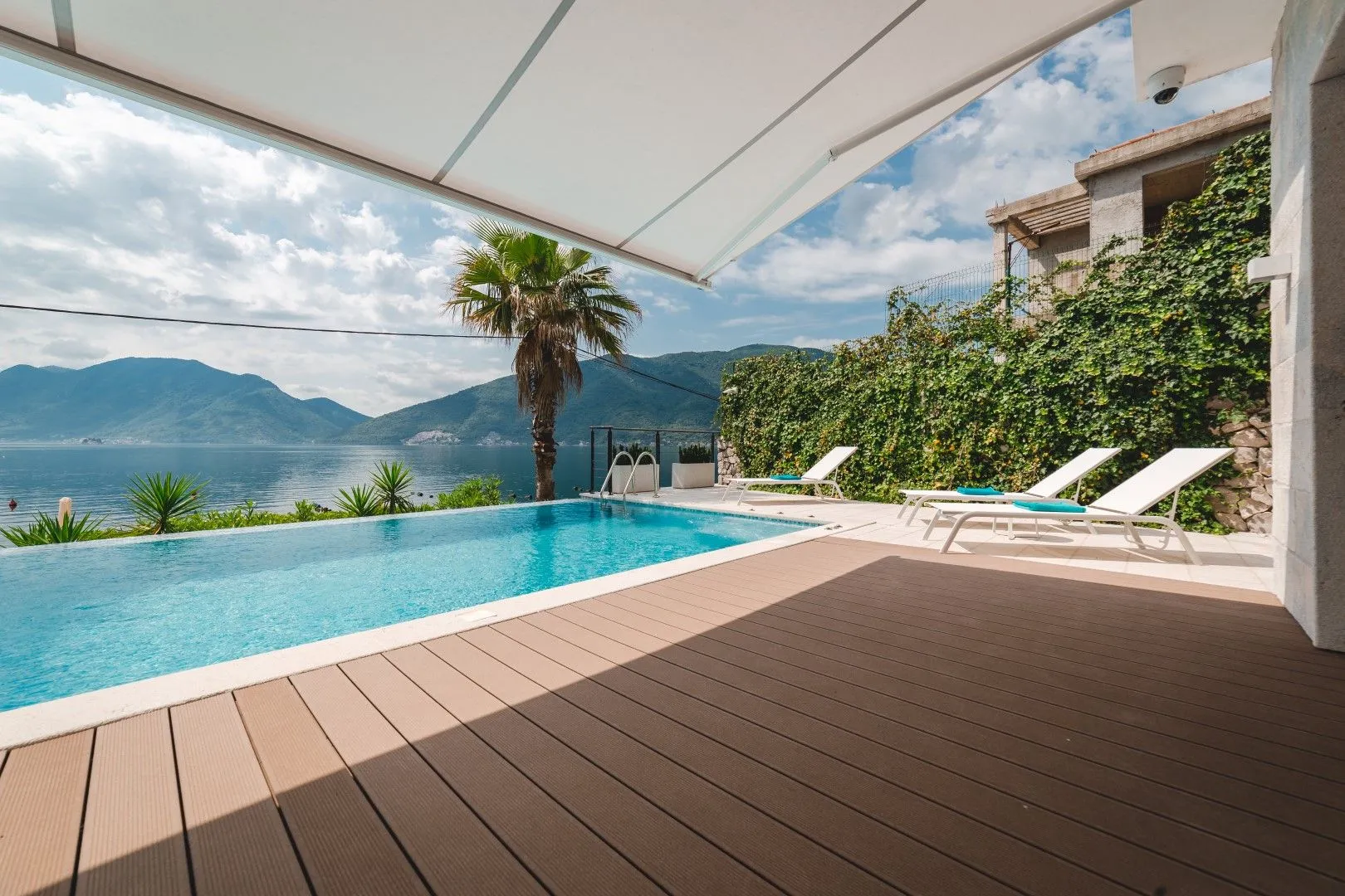 Sale, house, 669m², Strp, Kotor