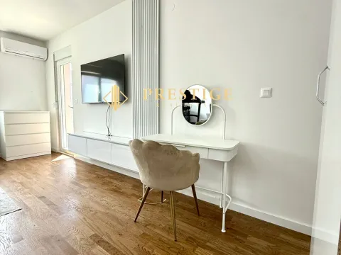 Izdavanje, jednosoban stan, 47m², Stari Aerodrom, Podgorica - image 8