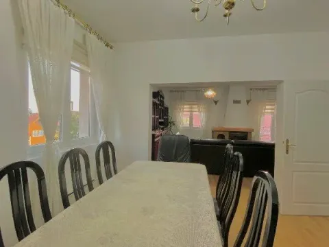 Sale, three bedroom apartment, 121m², Jajinci, Voždovac Sve Podlokacije - image 3