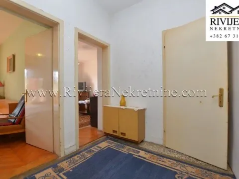 Prodaja, jednosoban stan, 53m², Centar, Herceg Novi - image 6