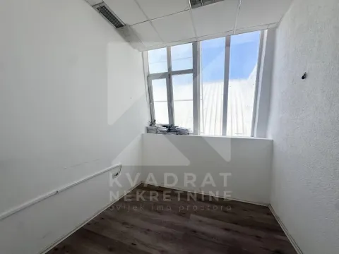 Rent, office space, 1850m², Zabjelo, Podgorica - image 41