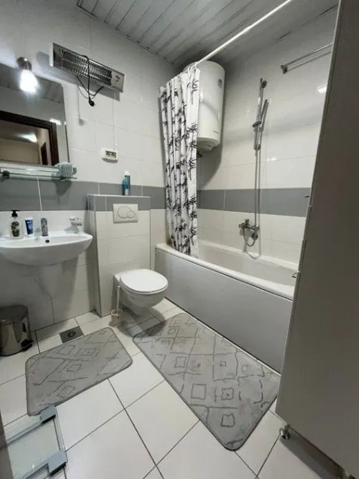 Izdavanje, dvosoban stan, 75m², City Kvart, Podgorica