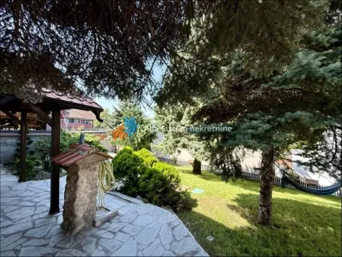 Rent, house, 250m², Višnjička Banja, Palilula Sve Podlokacije - image 5