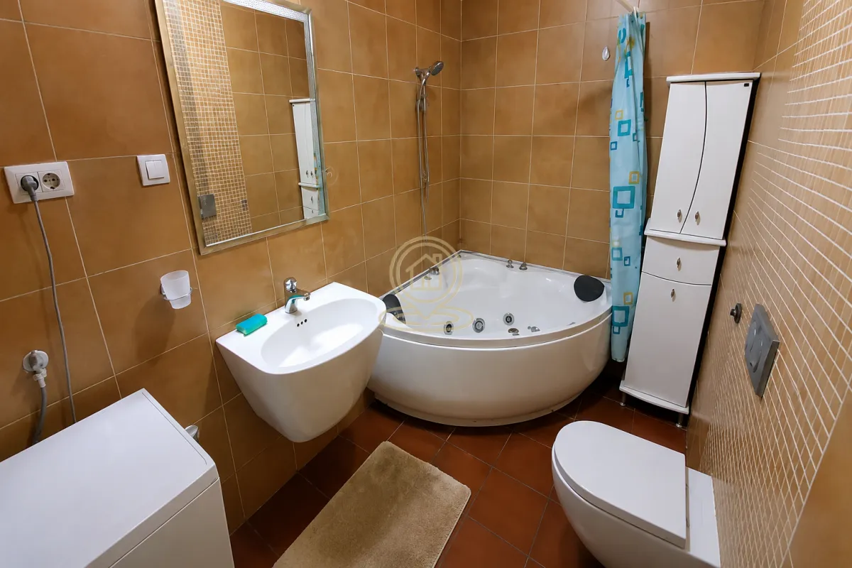 Rent, three bedroom apartment, 87m², Vračar Hram, Vračar Sve Podlokacije