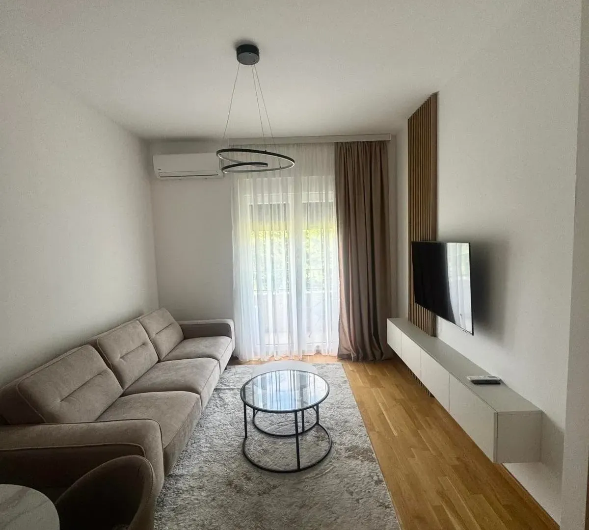 Izdavanje, jednosoban stan, 40m², Zabjelo, Podgorica