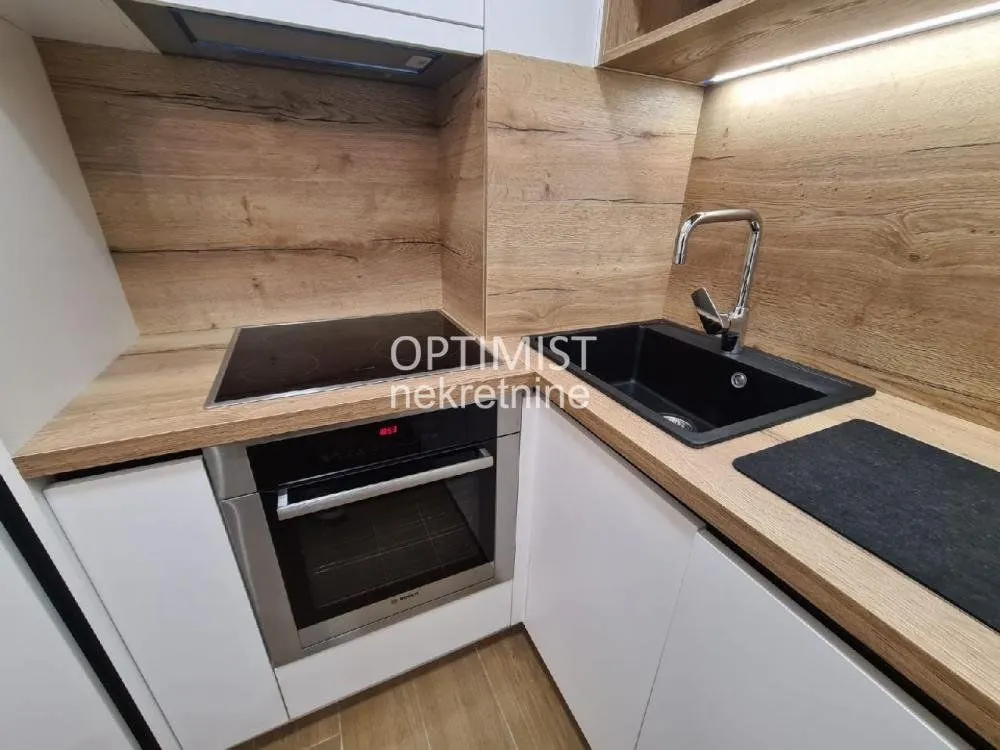 Sale, one bedroom apartment, 42m², Savski Venac, Beograd