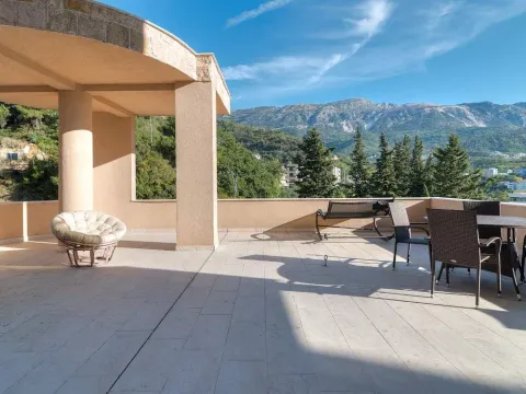 Sale, three bedroom apartment, 189m², Budva, Crna Gora - image 20