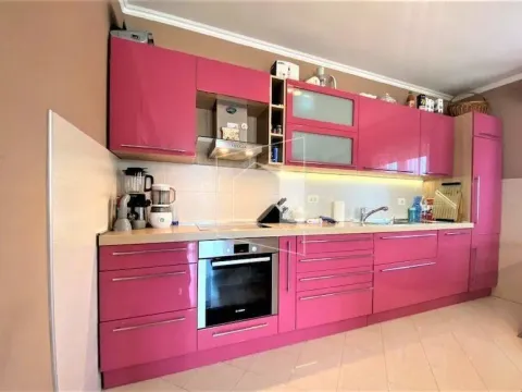 Rent, apartment, 88m², City Kvart, Podgorica - image 5