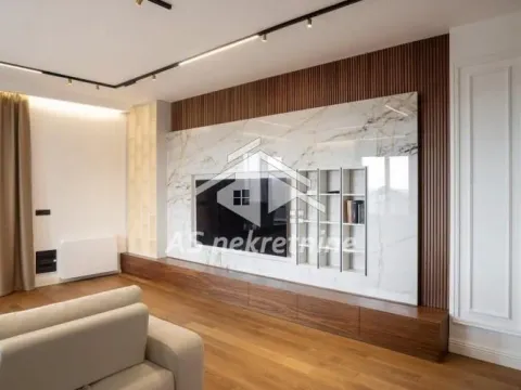 Izdavanje, stan, 232m², Banovo Brdo, Beograd - image 2