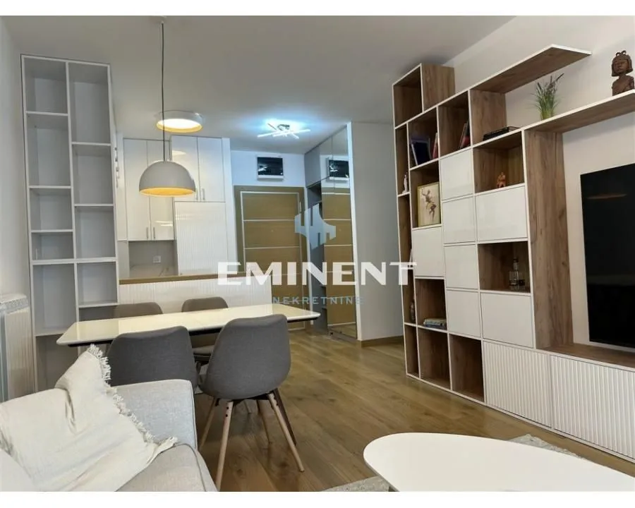 Izdavanje, dvosoban stan, 48m², Voždovac Sve Podlokacije, Beograd