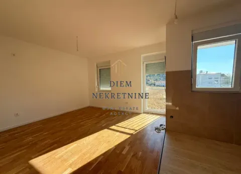 Prodaja, dvosoban stan, 51m², Zagorič, Podgorica - image 2