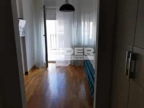 Izdavanje, trosoban stan, 67m², Slavujev Venac, Zvezdara Sve Podlokacije - image 6