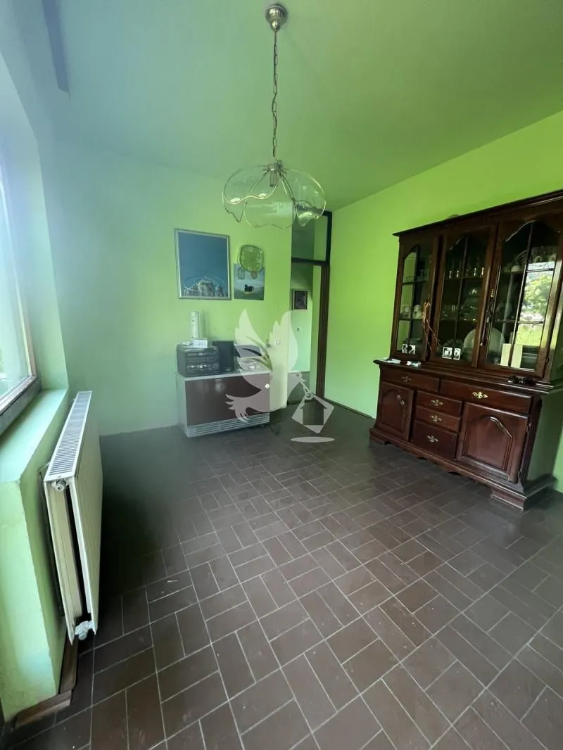Sale, house, 183m², Mladenovac, Beograd