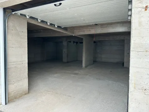 Izdavanje, parking/garaža, 150m², Tripovići, Tivat - image 2
