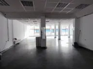 Izdavanje, poslovni prostor, 230m², Centar, Novi Sad - image 2