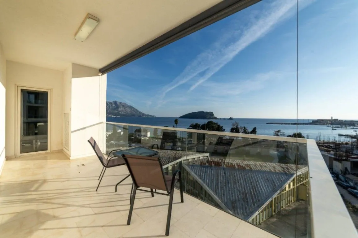 Sale, two bedroom apartment, 85m², Tre Canne, Budva