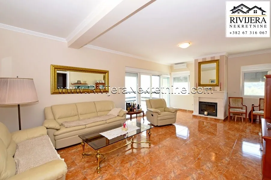 Prodaja, kuća, 348m², Zelenika, Herceg Novi