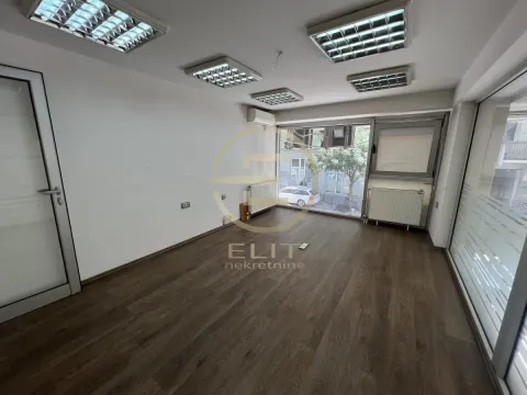 Rent, office space, 229m², Grbavica, Novi Sad Sve Podlokacije - image 8