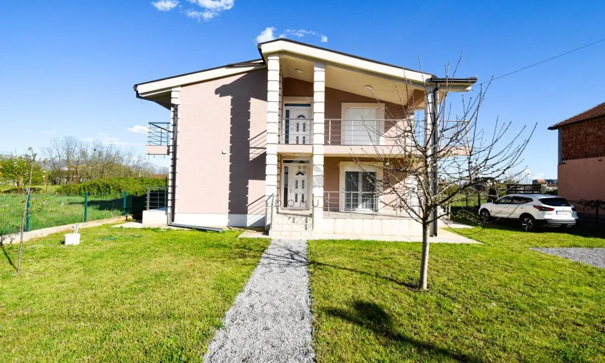 Rent, three bedroom apartment, 108m², Donja Gorica, Podgorica