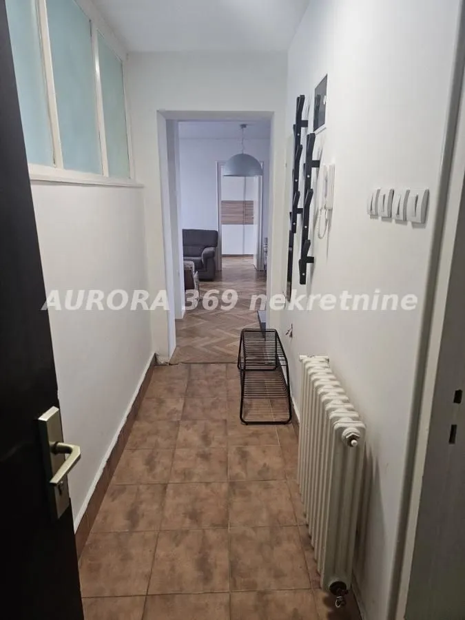 Prodaja, dvosoban stan, 48m², Stari grad, Novi Sad