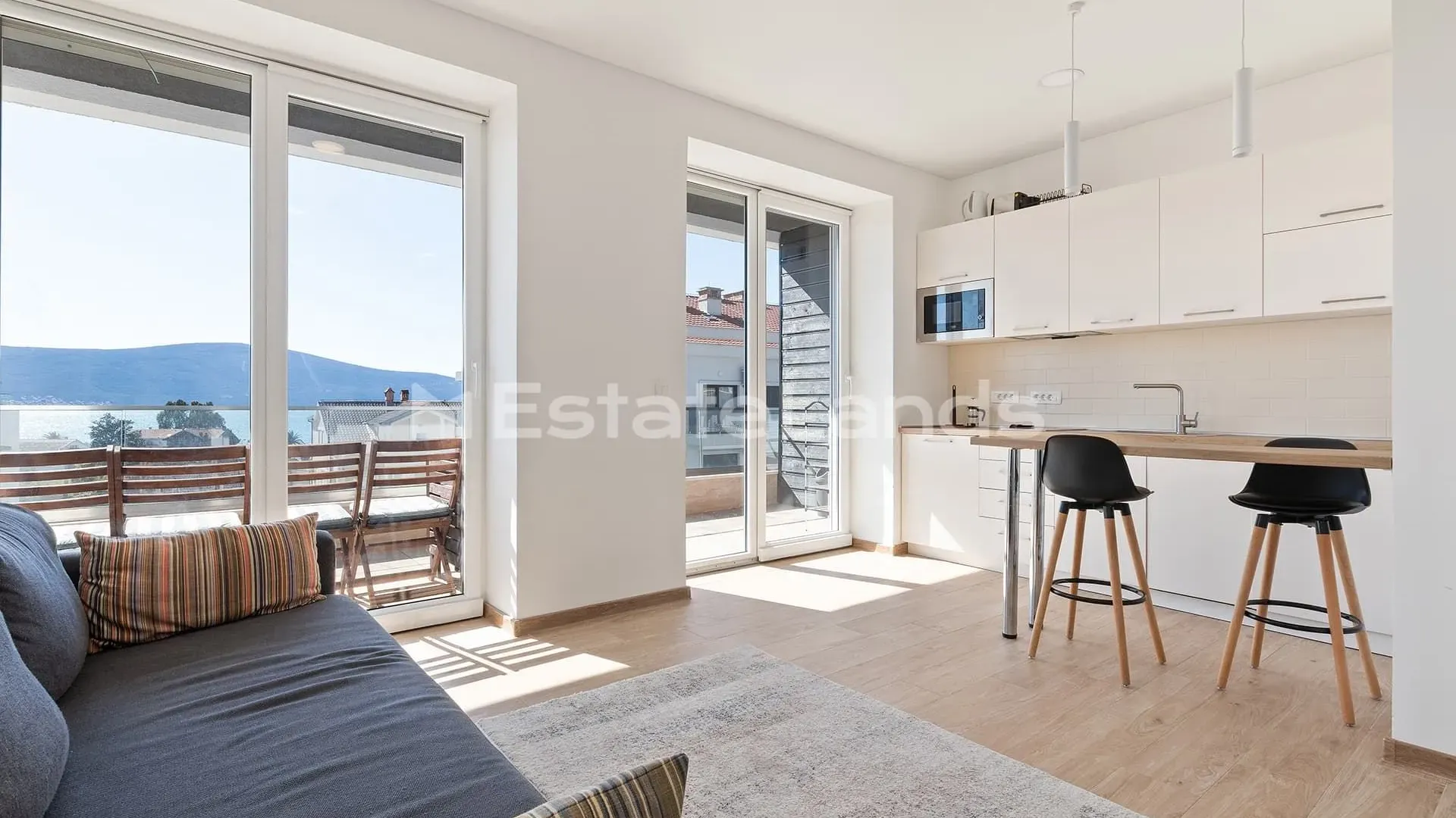 Prodaja, jednosoban stan, 47m², Donja Lastva, Tivat