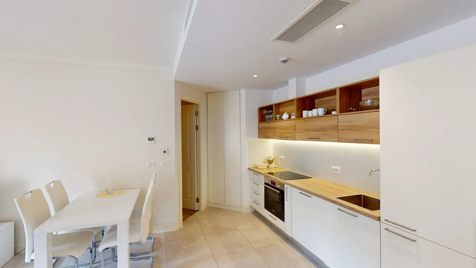 Prodaja, jednosoban stan, 55m², Luštica Bay, Tivat
