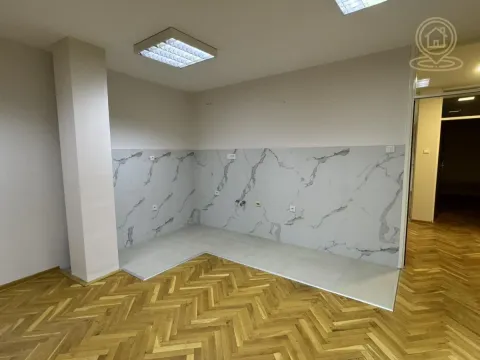 Rent, four bedroom apartment, 100m², Medijana, Niš - image 2