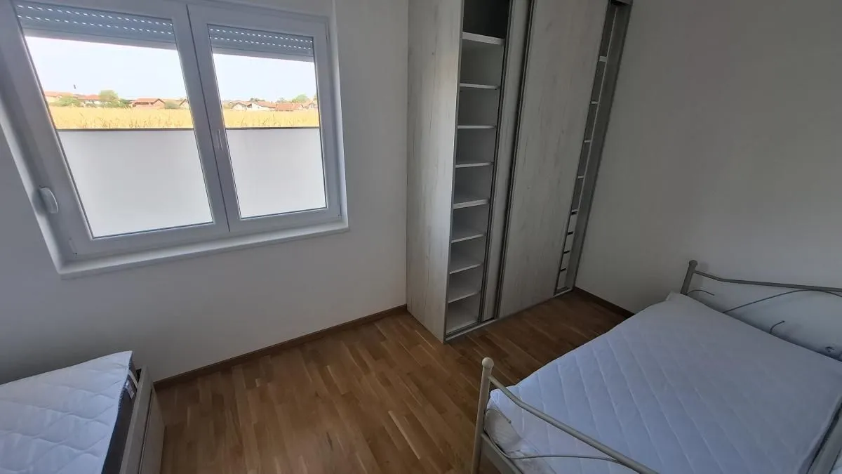 Izdavanje, jednosoban stan, 38m², Adice, Novi Sad Sve Podlokacije