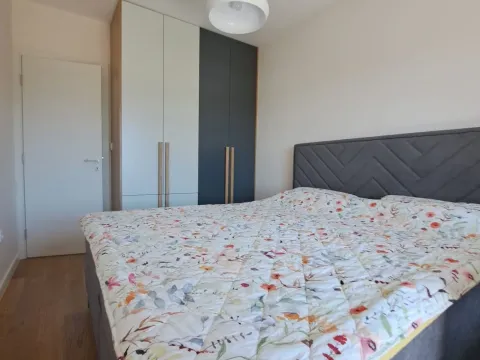 Izdavanje, dvosoban stan, 69m², Central Point, Podgorica - image 8