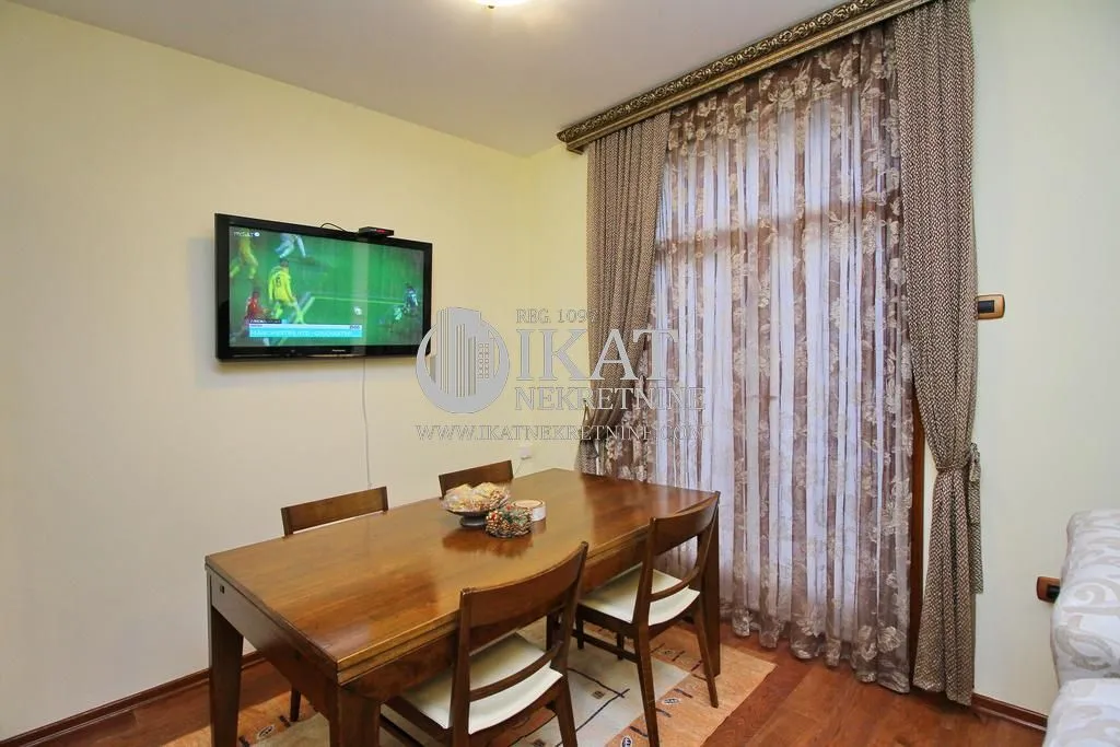 Prodaja, trosoban stan, 89m², Palisad, Zlatibor