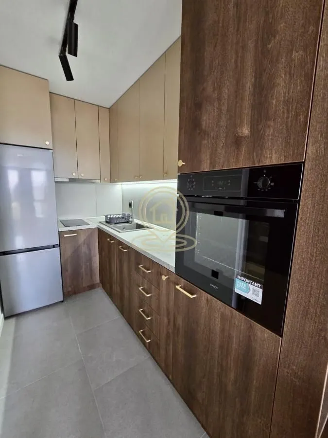 Izdavanje, dvosoban stan, 46m², Medijana, Niš