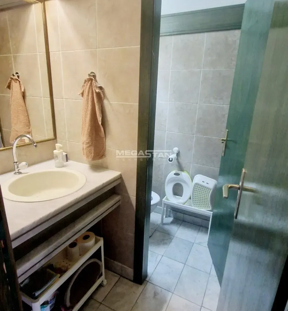 Sale, office space, 38m², Savski Venac, Beograd