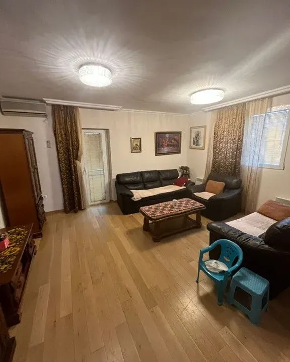 Rent, house, 300m², Donja Gorica, Podgorica