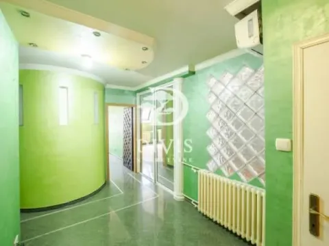 Prodaja, trosoban stan, 60m², Savski Trg, Beograd - image 2