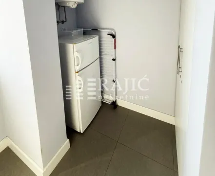 Rent, two bedroom apartment, 70m², Stari Grad, Beograd - image 4