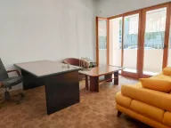 Izdavanje, poslovni prostor, 70m², Podgorica, Crna Gora - image 1