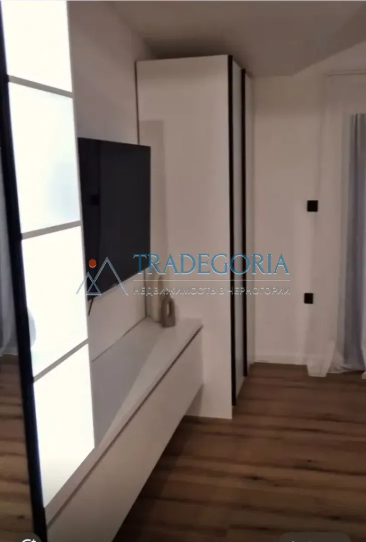 Prodaja, jednosoban stan, 45m², Dobra Voda, Bar