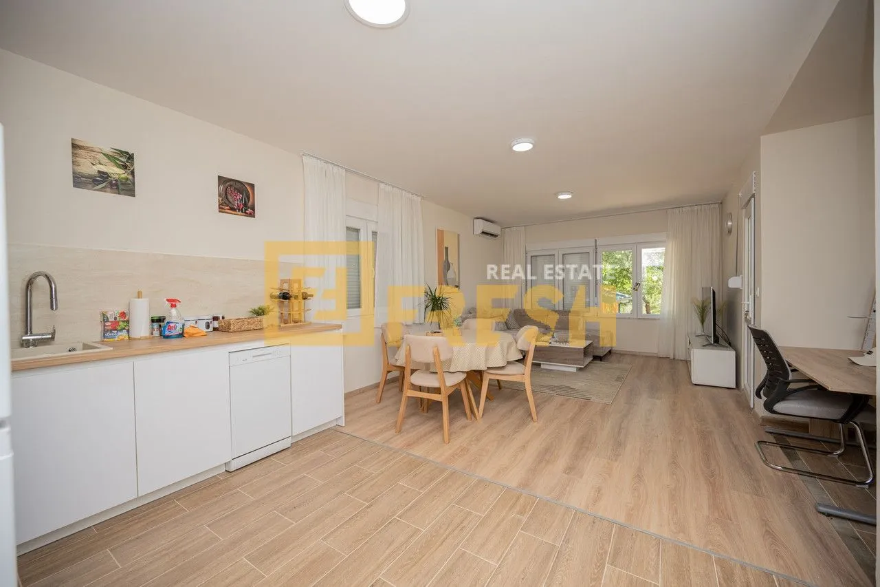 Rent, house, 100m², Danilovgrad, Crna Gora