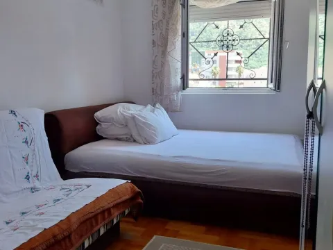 Izdavanje, jednosoban stan, 42m², Budva, Crna Gora - image 4