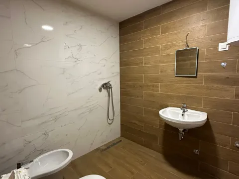 Rent, two bedroom apartment, 69m², Ljubović, Podgorica - image 3