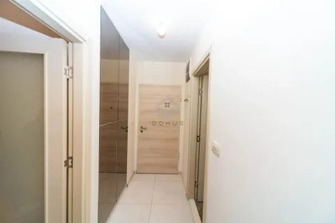 Izdavanje, jednosoban stan, 49m², Zagorič, Podgorica - image 7