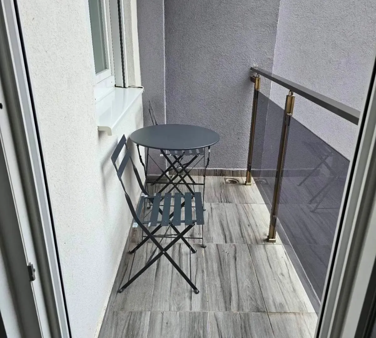 Izdavanje, jednosoban stan, 40m², Kruševac, Podgorica