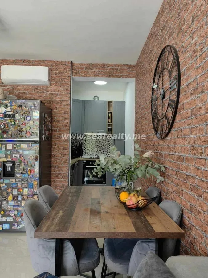 Prodaja, jednosoban stan, 52m², Kotor, Crna Gora