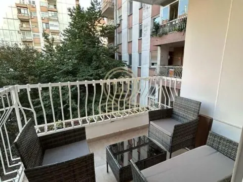 Izdavanje, jednosoban stan, 35m², Stari Grad, Beograd - image 8