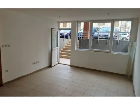 Sale, office space, 52m², Durlan, Niš - image 14