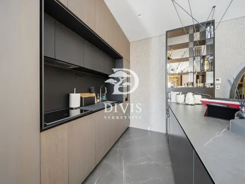 Sale, four bedroom apartment, 162m², Vračar Hram, Vračar Sve Podlokacije - image 8
